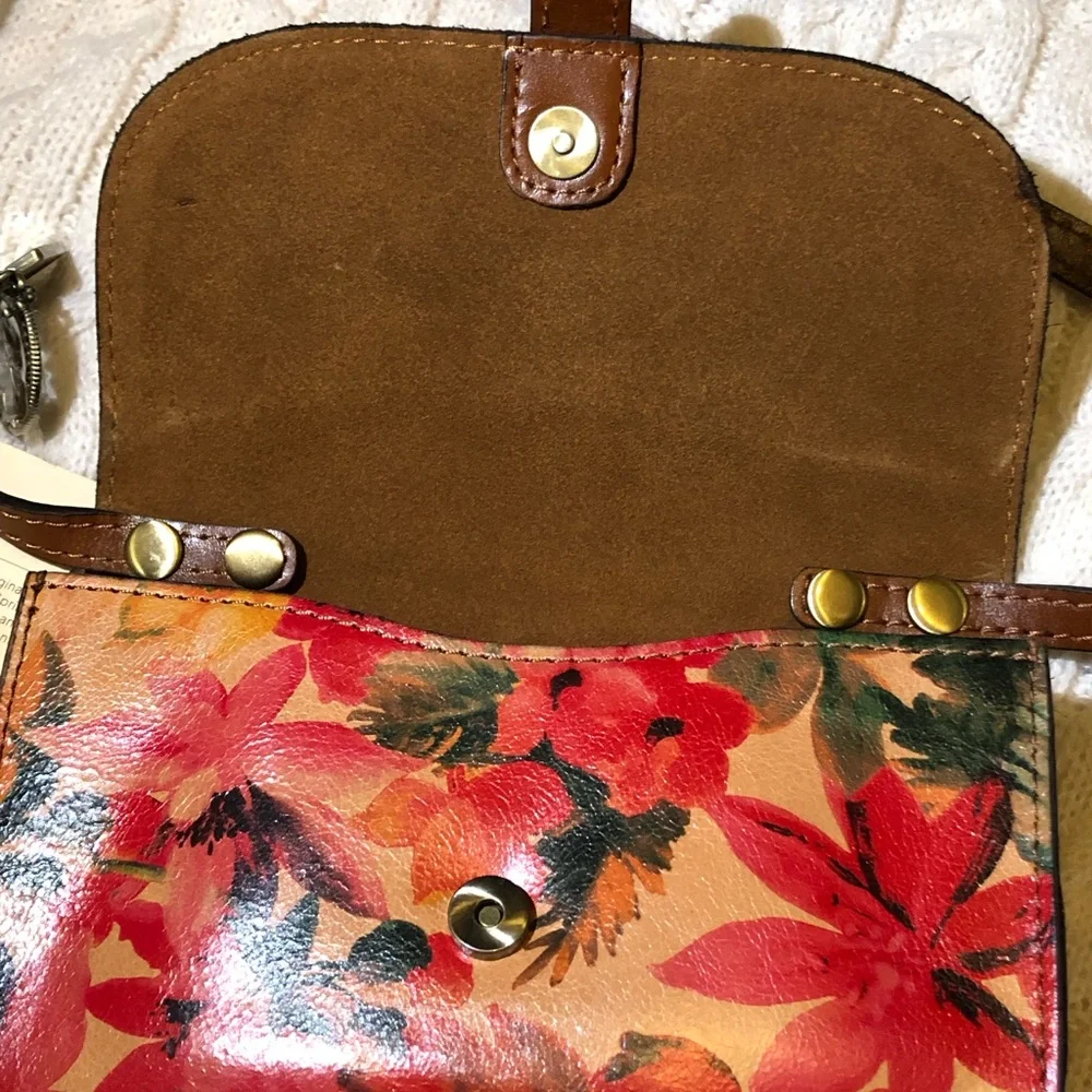 Patricia Nash Fifteen Years Floral Crossbody Bag in Multicolor